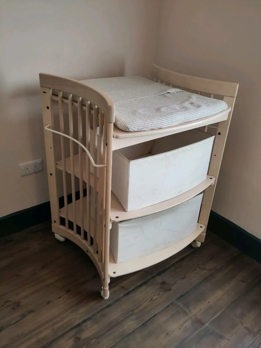 Stokke Changing Table - Image 1