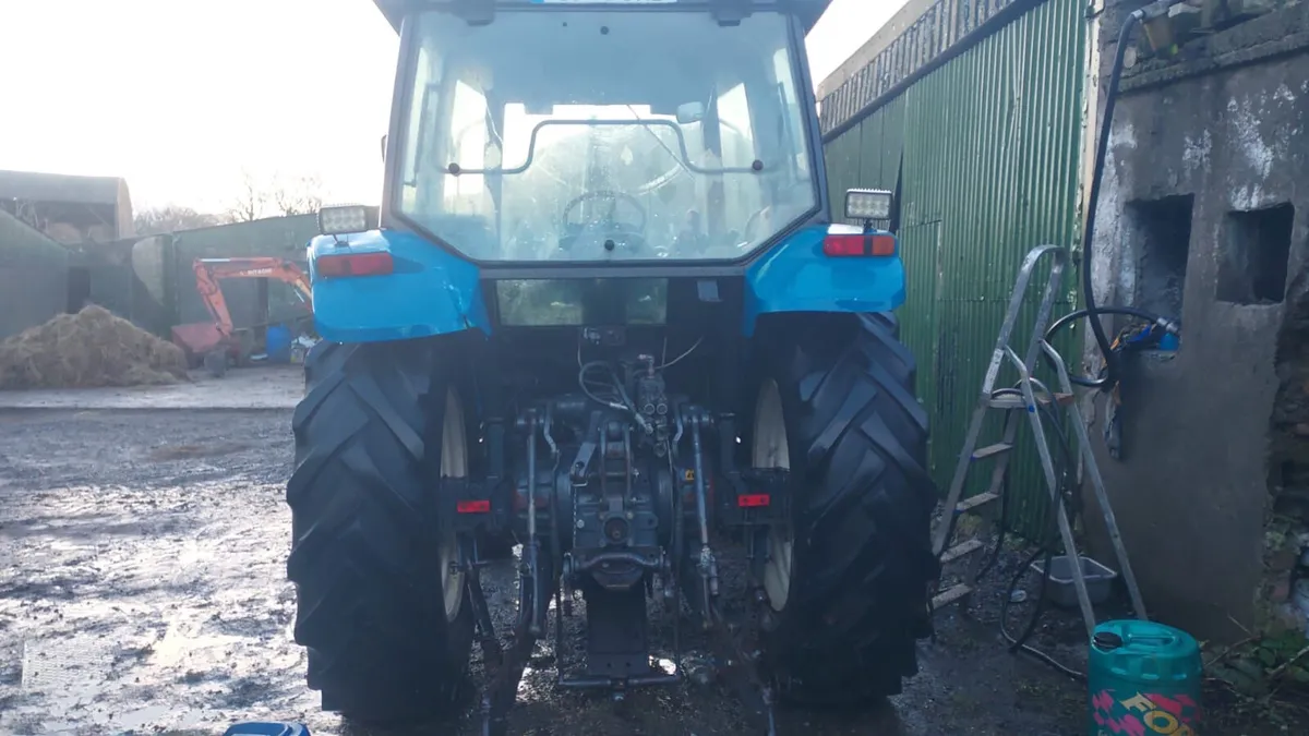 New Holland 6640 - Image 4