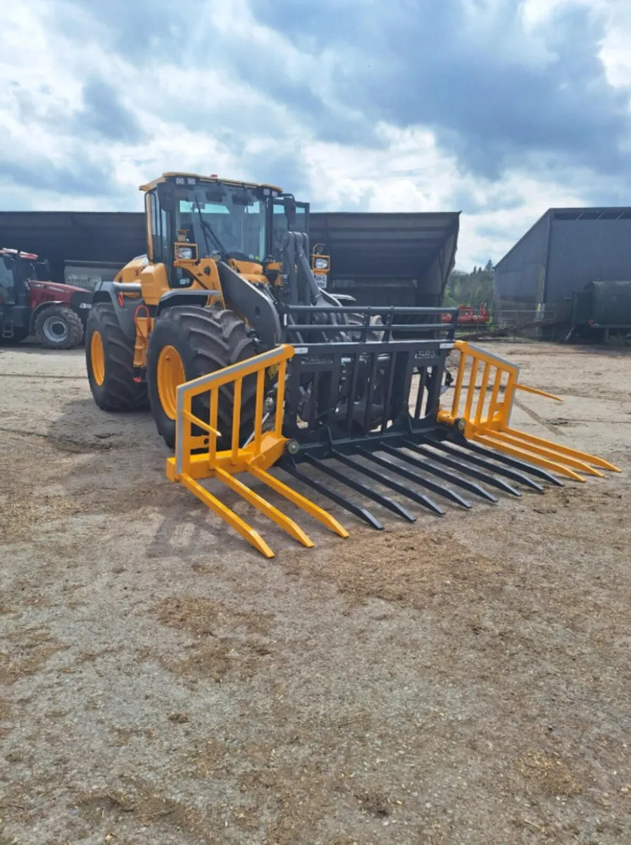 Samco Silage Forks - Image 1