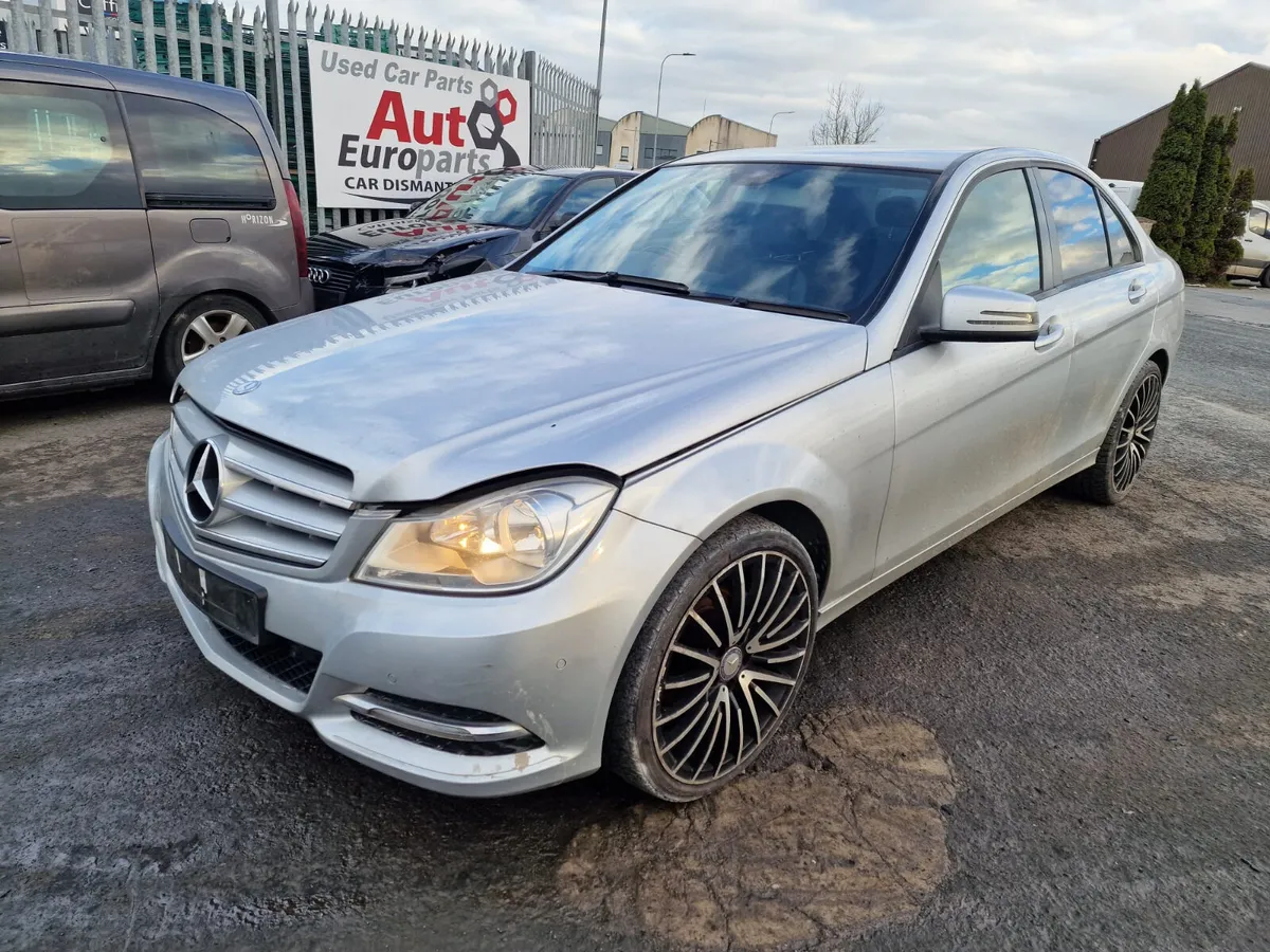12 MERCEDES C-CLASS  2.2 D (6519133) FOR BREAKING - Image 2
