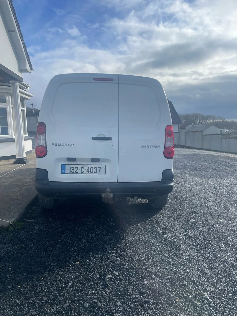 Peugeot partne r - Image 2