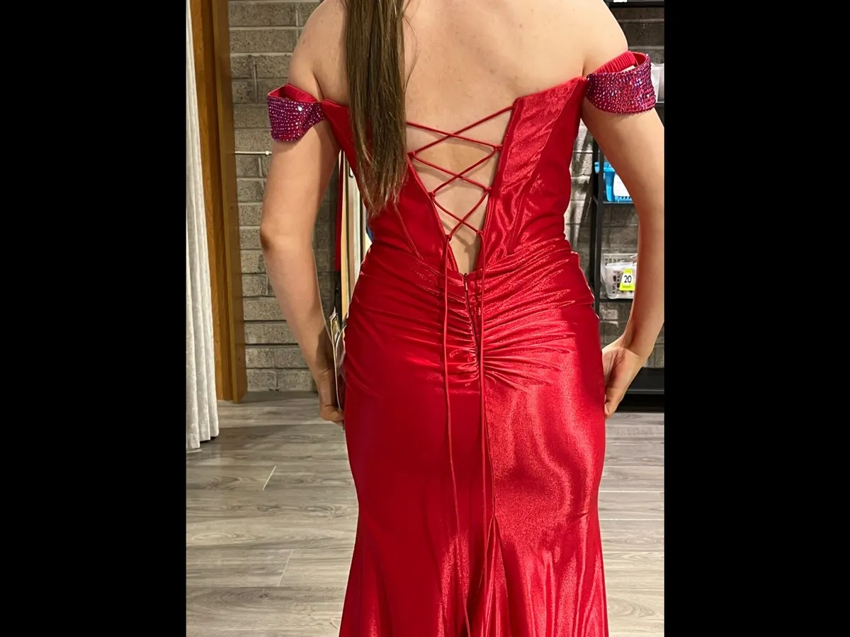 Debs Dress - Image 4