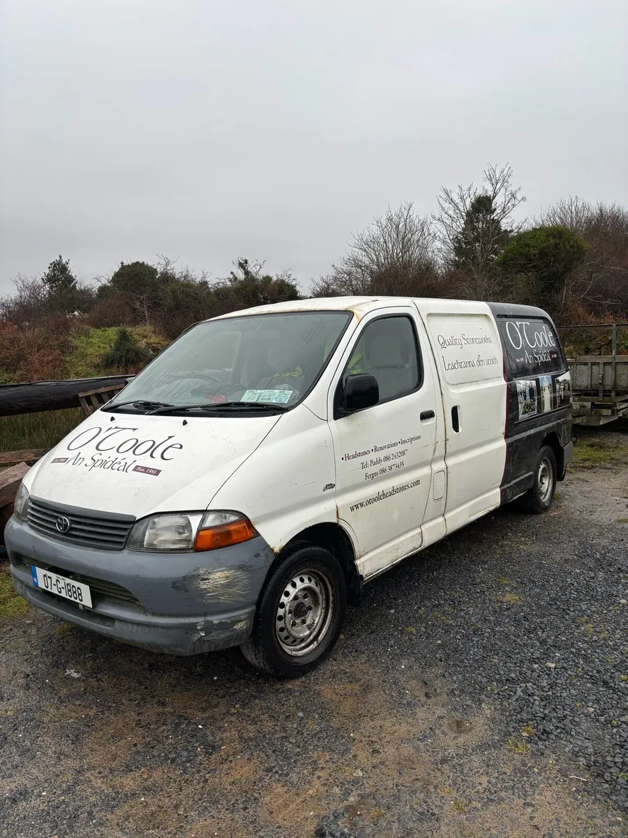 Toyota hi ace - Image 1