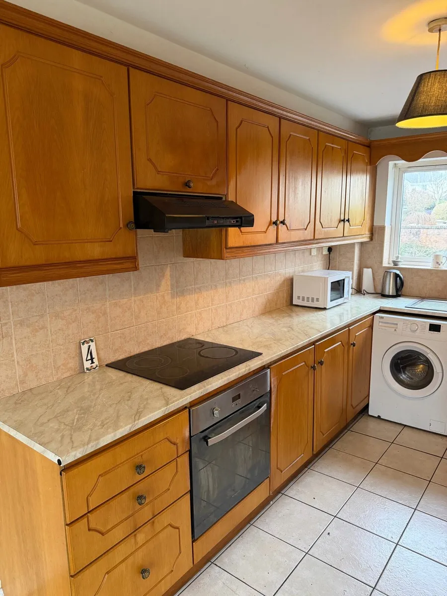 Full solid kitchen Knocknacarra - Image 2