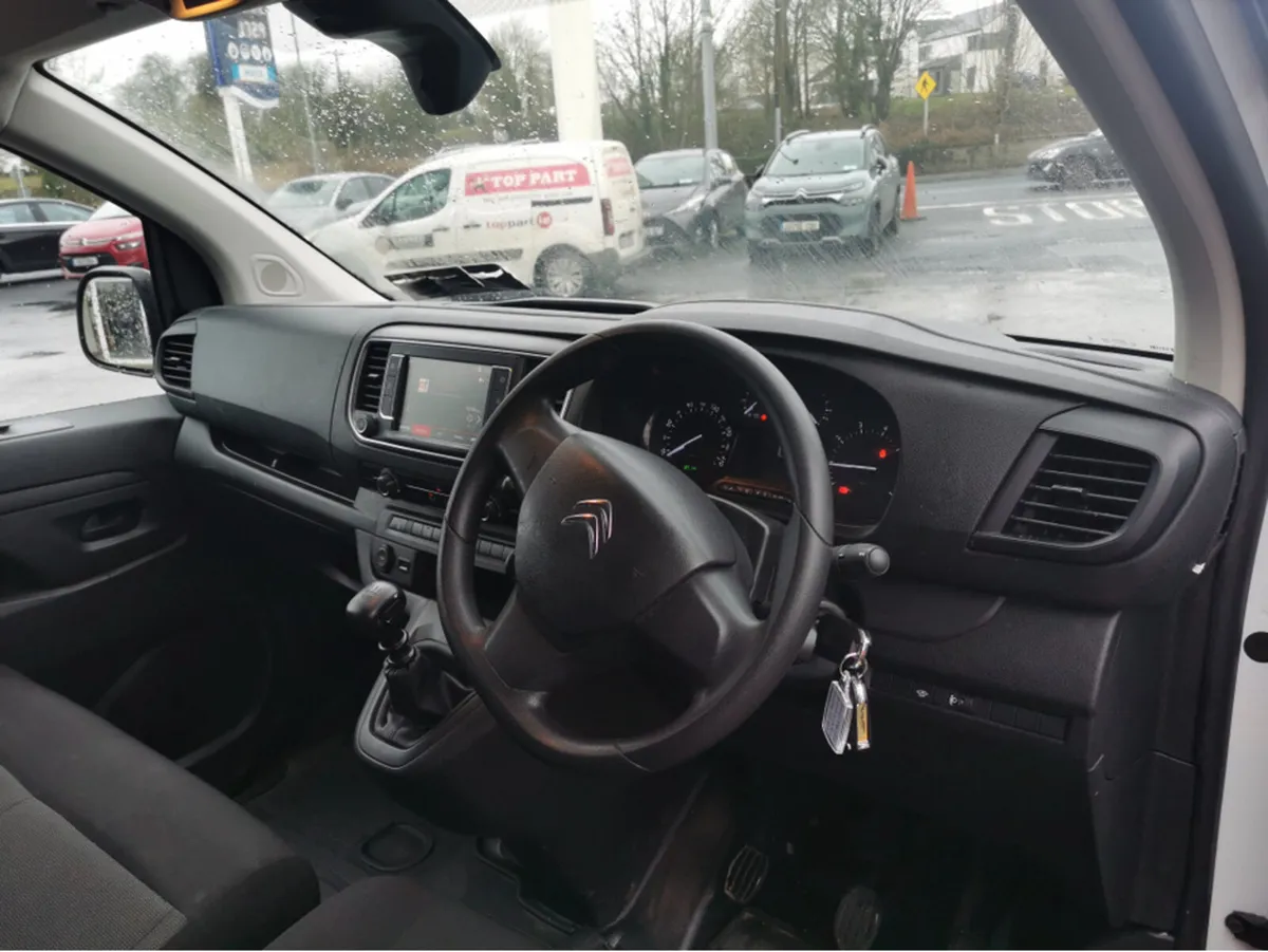 Citroen Dispatch LX BLUEHDI 1.5LTR MWB 1000 - Image 3