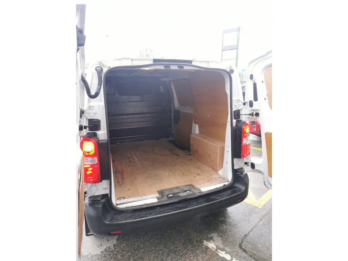 Citroen Dispatch LX BLUEHDI 1.5LTR MWB 1000 - Image 4