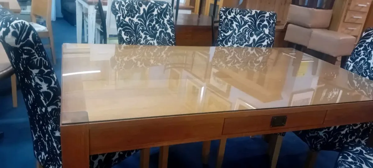 Modern Solid Oak Dining Table - Image 2