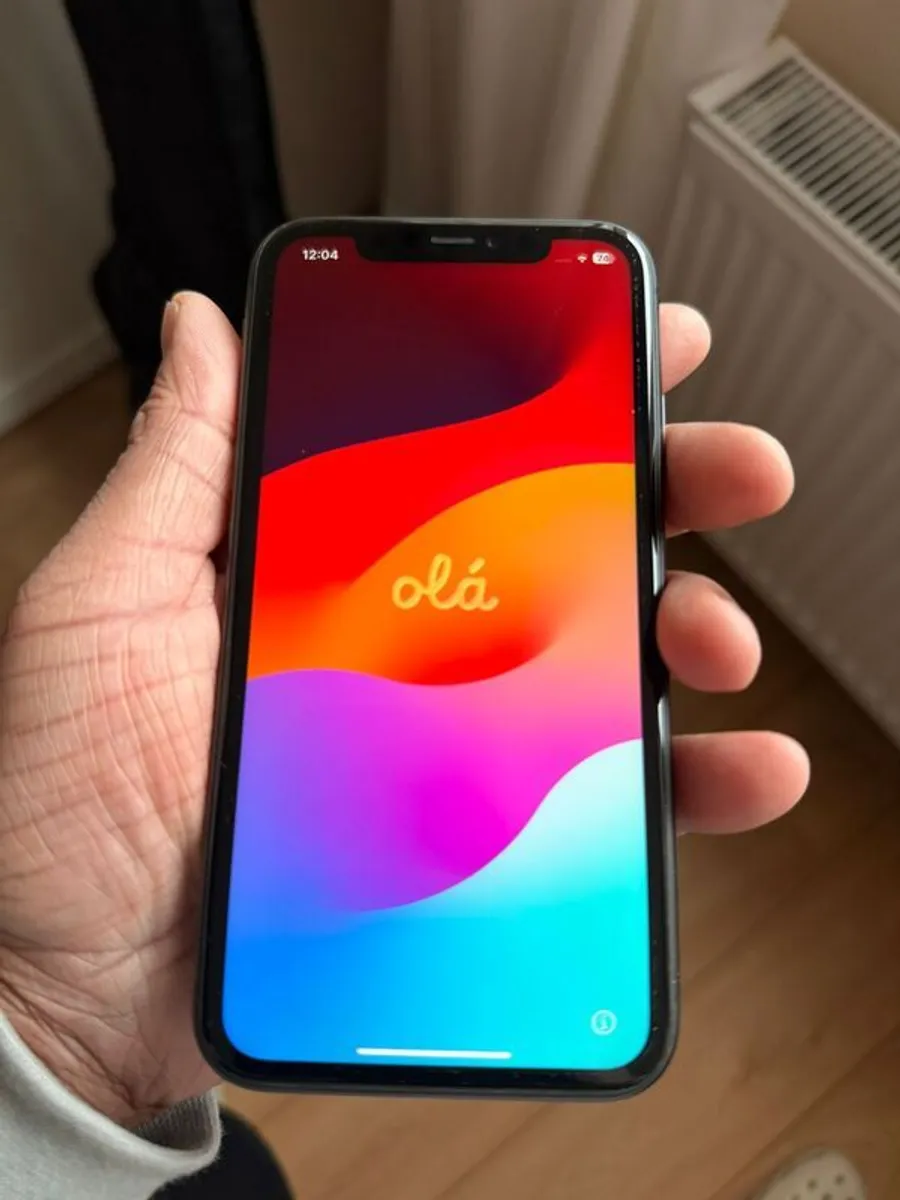 iPhone 11 64GB Black (Excellent Condition) - Image 1