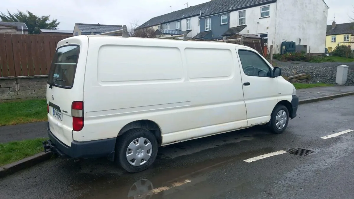 Toyota hiace - Image 3