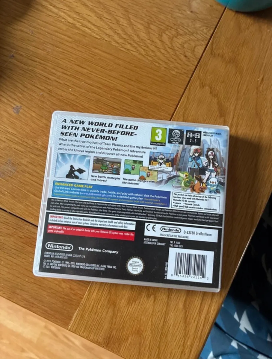 Pokemon white version Nintendo DS + original box - Image 4