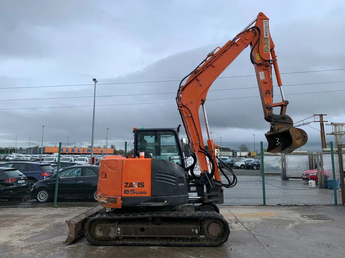 2017 HITACHI ZX85USB EXCAVATOR FOR AUCTION - NAAS - Image 4