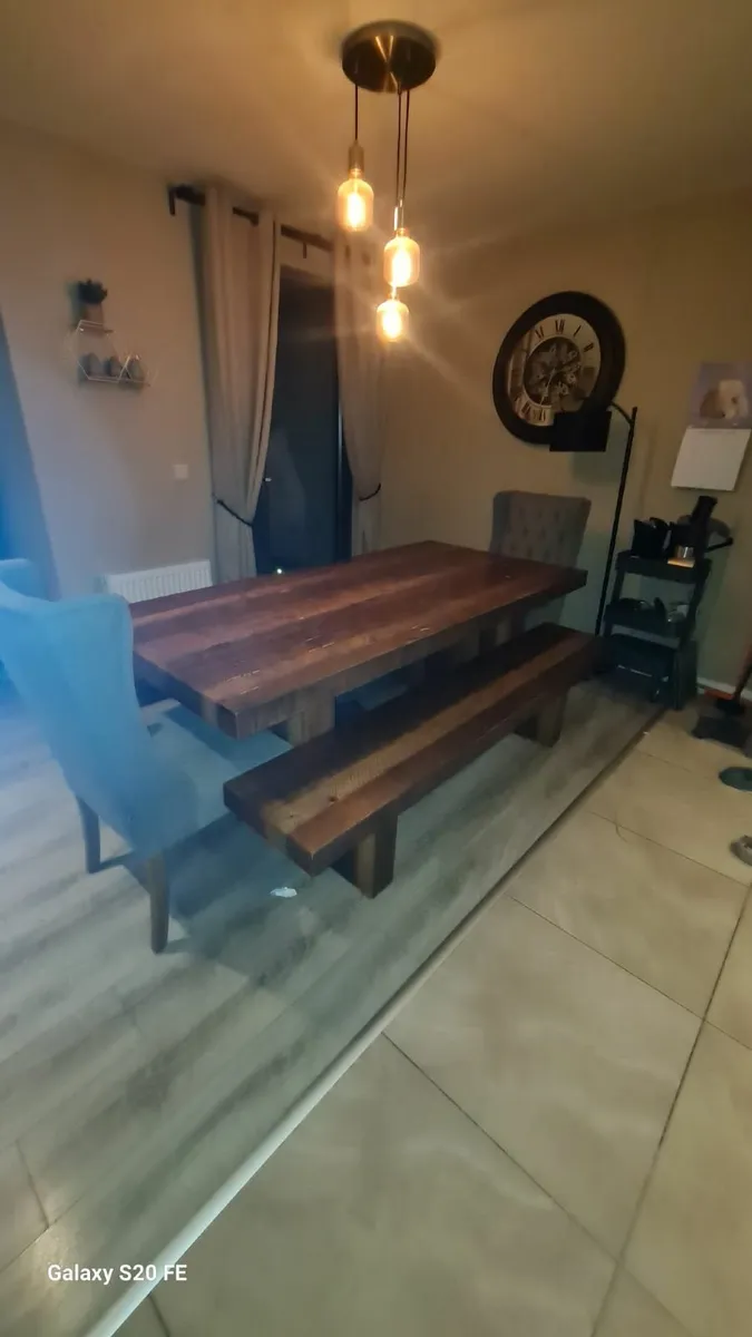 8 seater table - Image 2