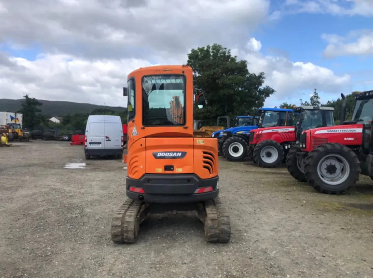 2013 Doosan DX27z - Image 4