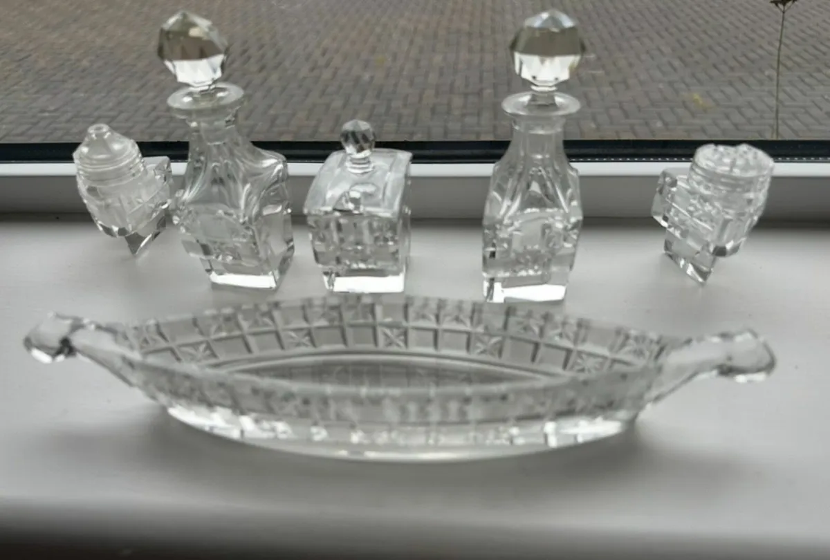Two Rare Vintage Cut Crystal Cruet Set's - Image 4