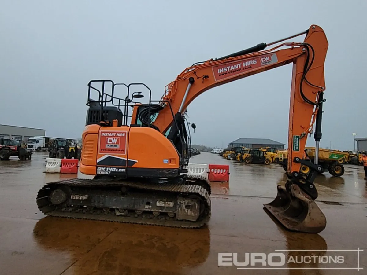 2022 Doosan DX140LCR-7 - Image 4