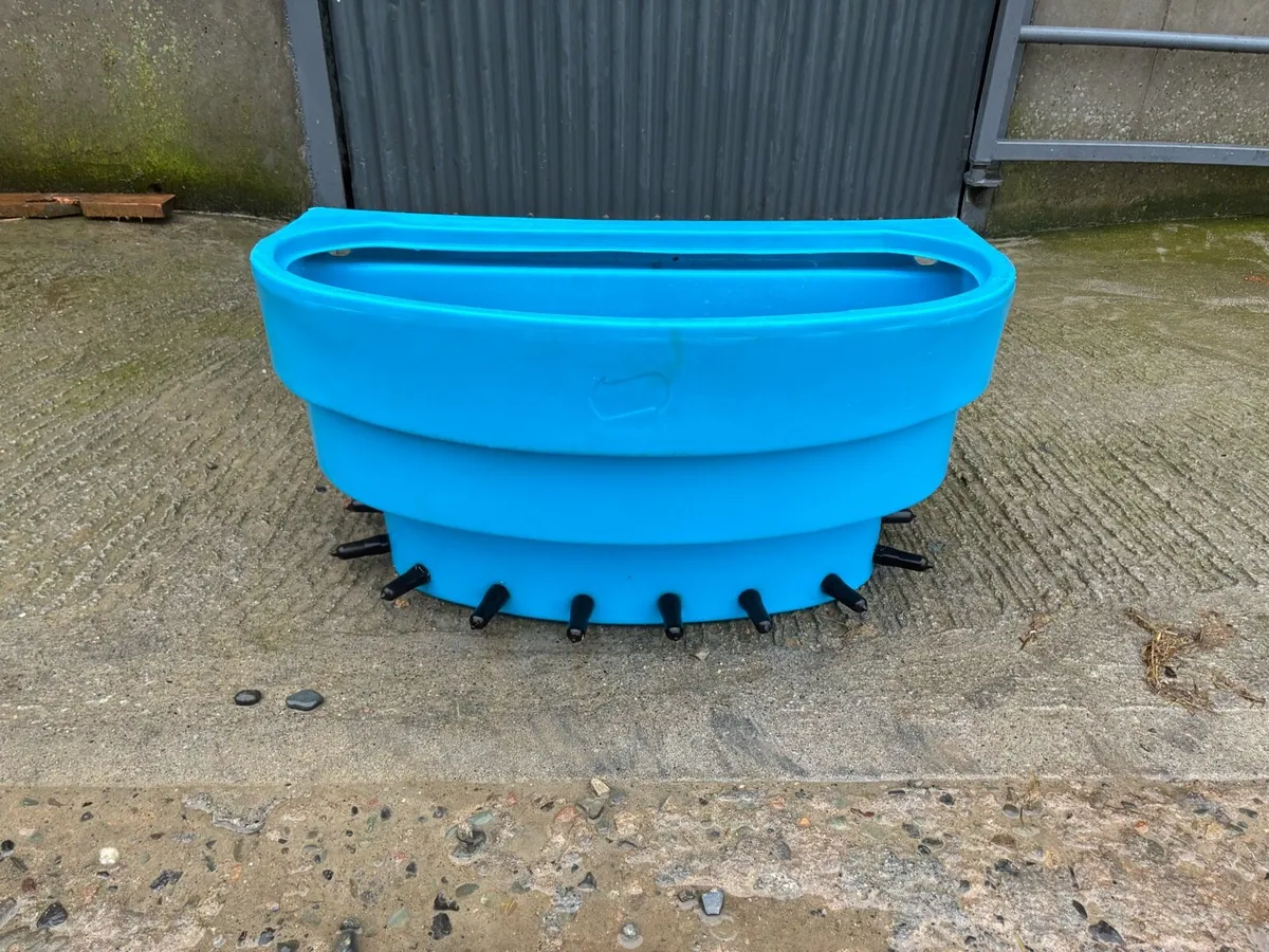 Calf Feeders - Image 4