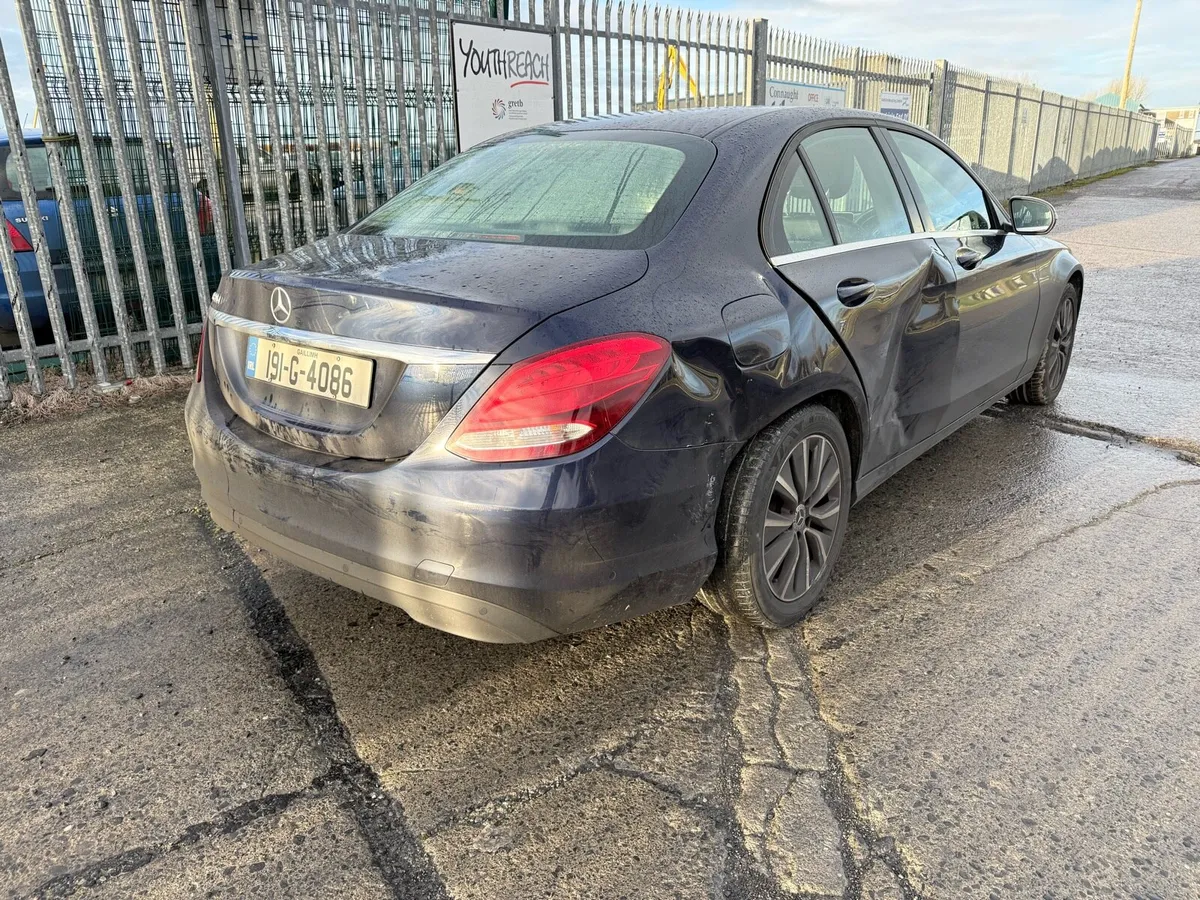 2019 Mercedes C class 2.0d auto - Image 4