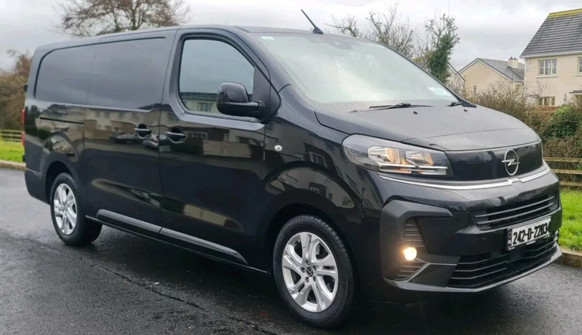 Opel Vivaro Sportive 1.5 CDTI 120BHP - Image 1