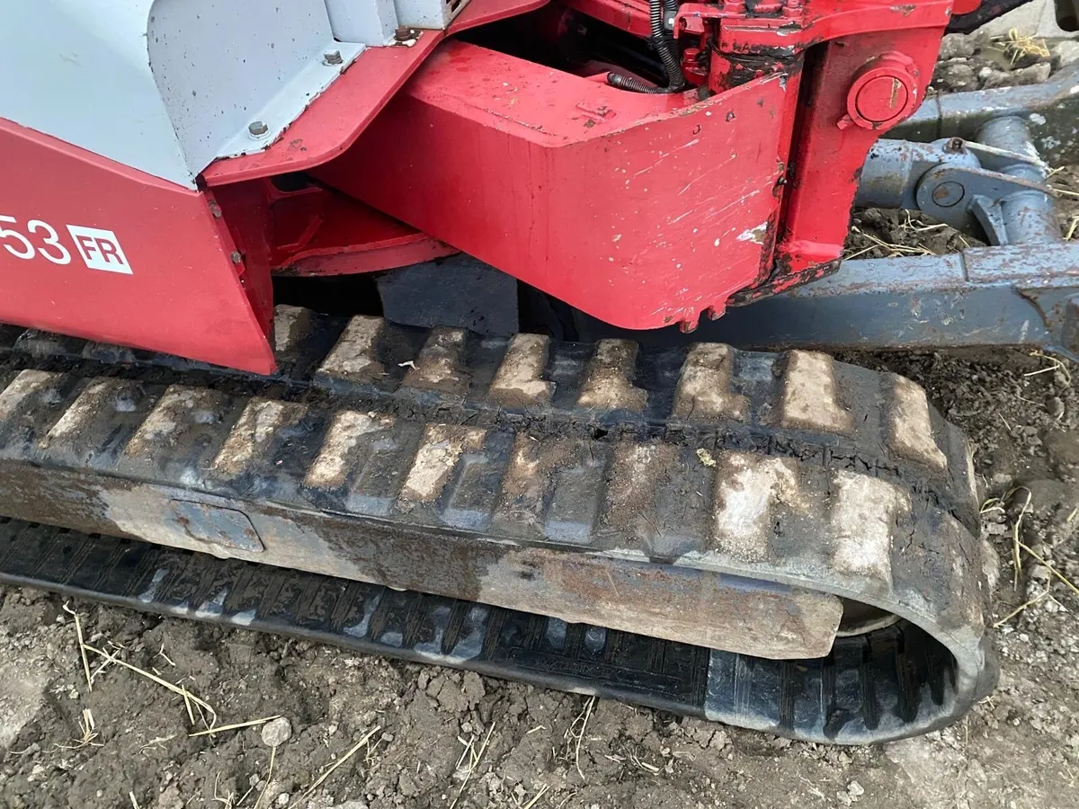5 Ton Takeuchi digger - Image 3