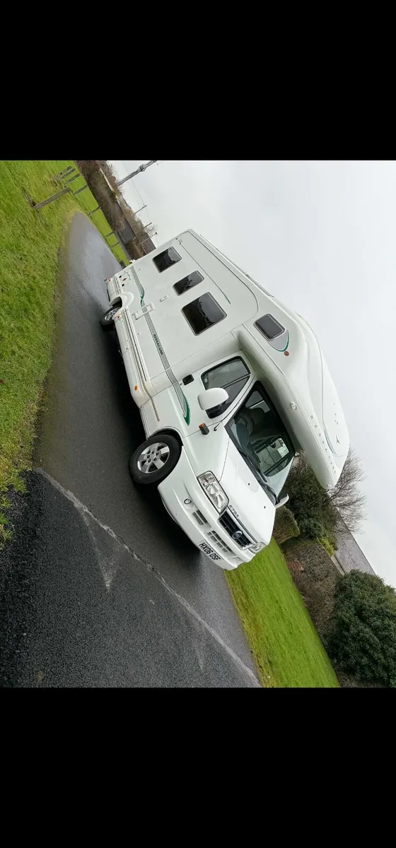 Motorhome bessacarr 795e - Image 2