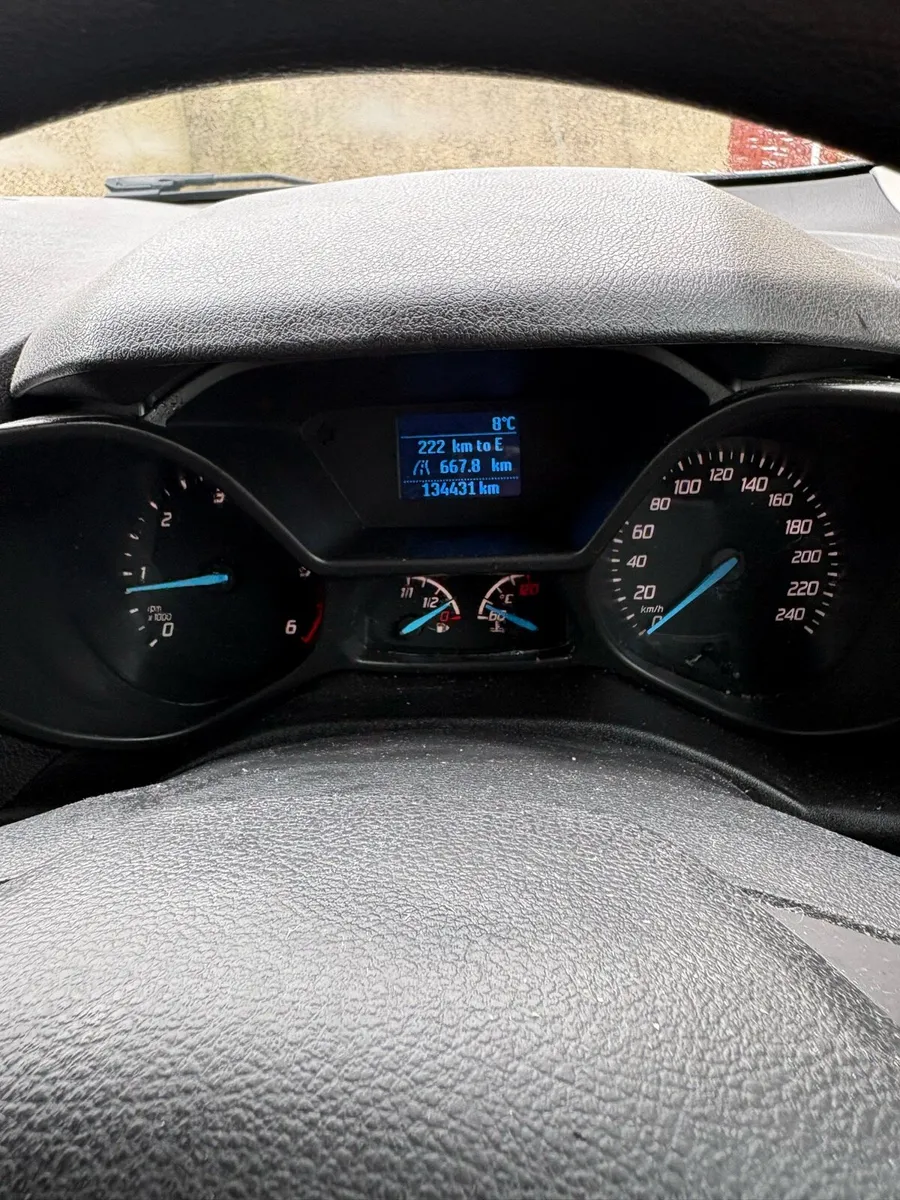 Ford transit connect - Image 2