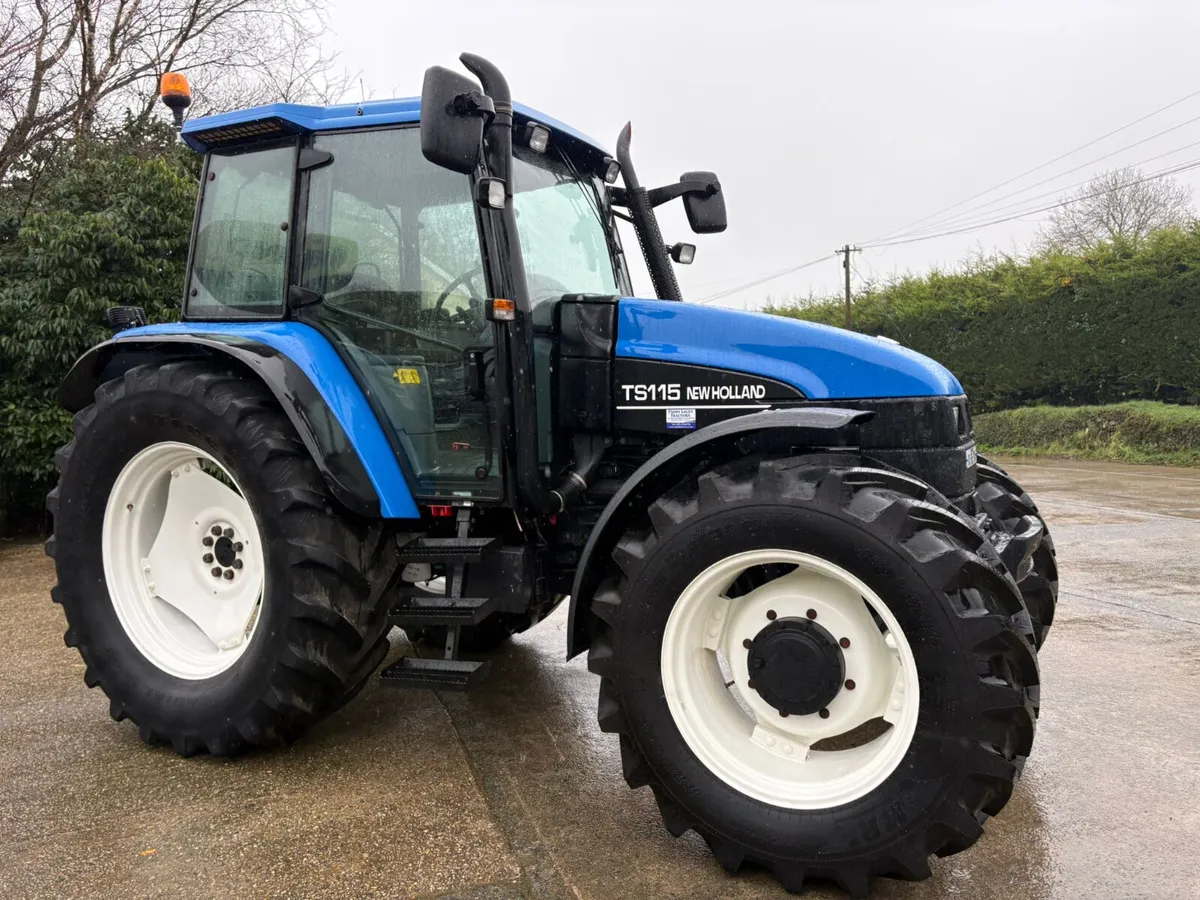 2003 New Holland TS115 4x4 - Image 3