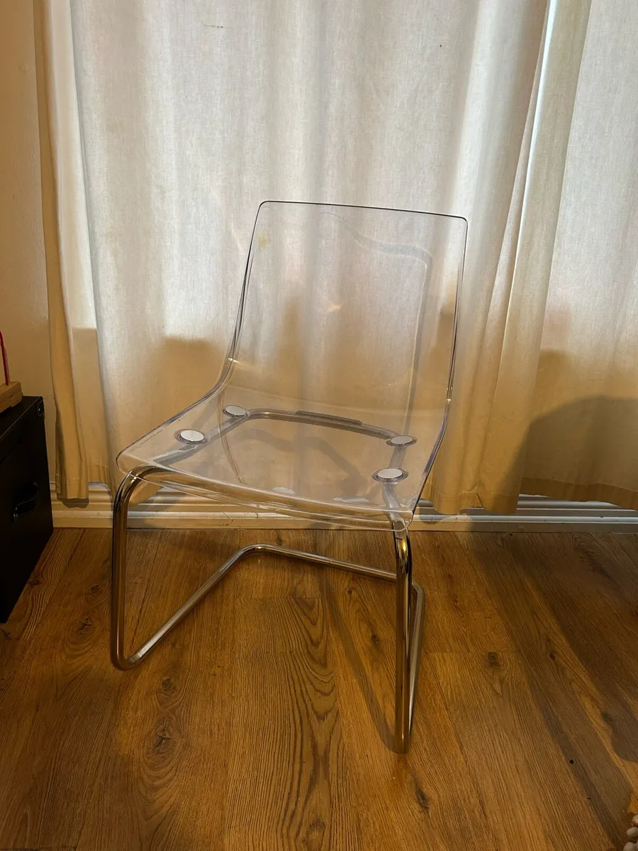 4 Ikea transparent chairs - Image 3
