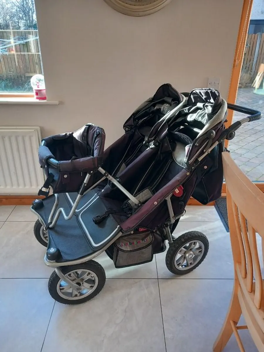 Lots of Babies Triple Buggy - Image 2