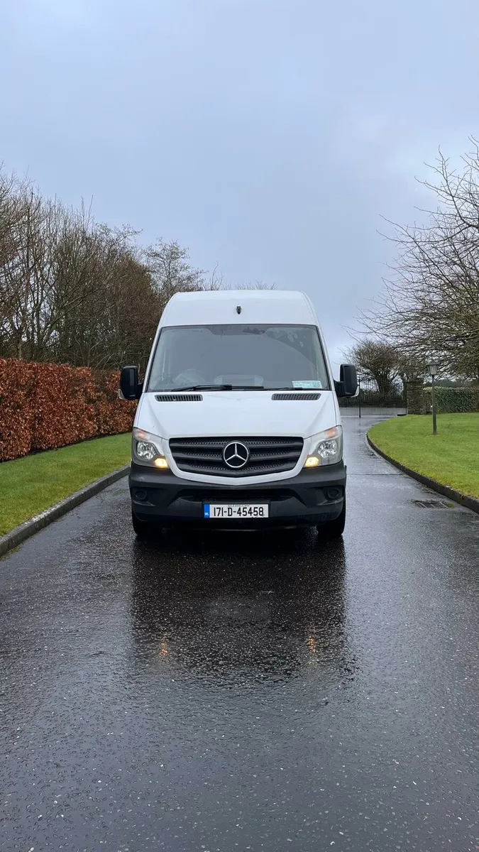 Mercedes Sprinter - Image 3