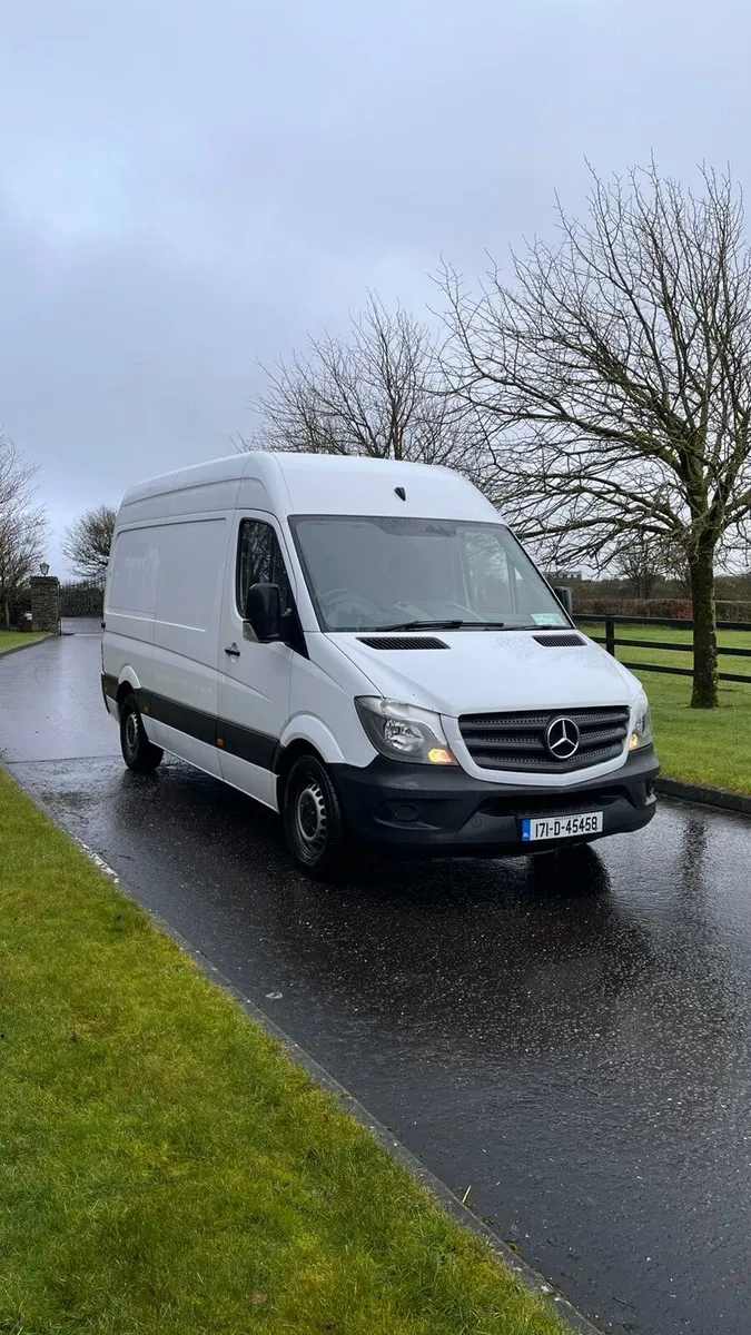 Mercedes Sprinter - Image 1