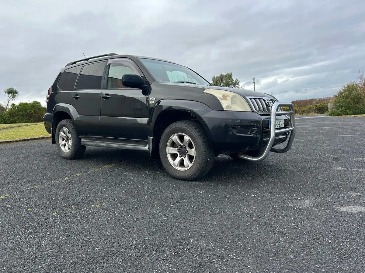 Toyota landcruiser - Image 1