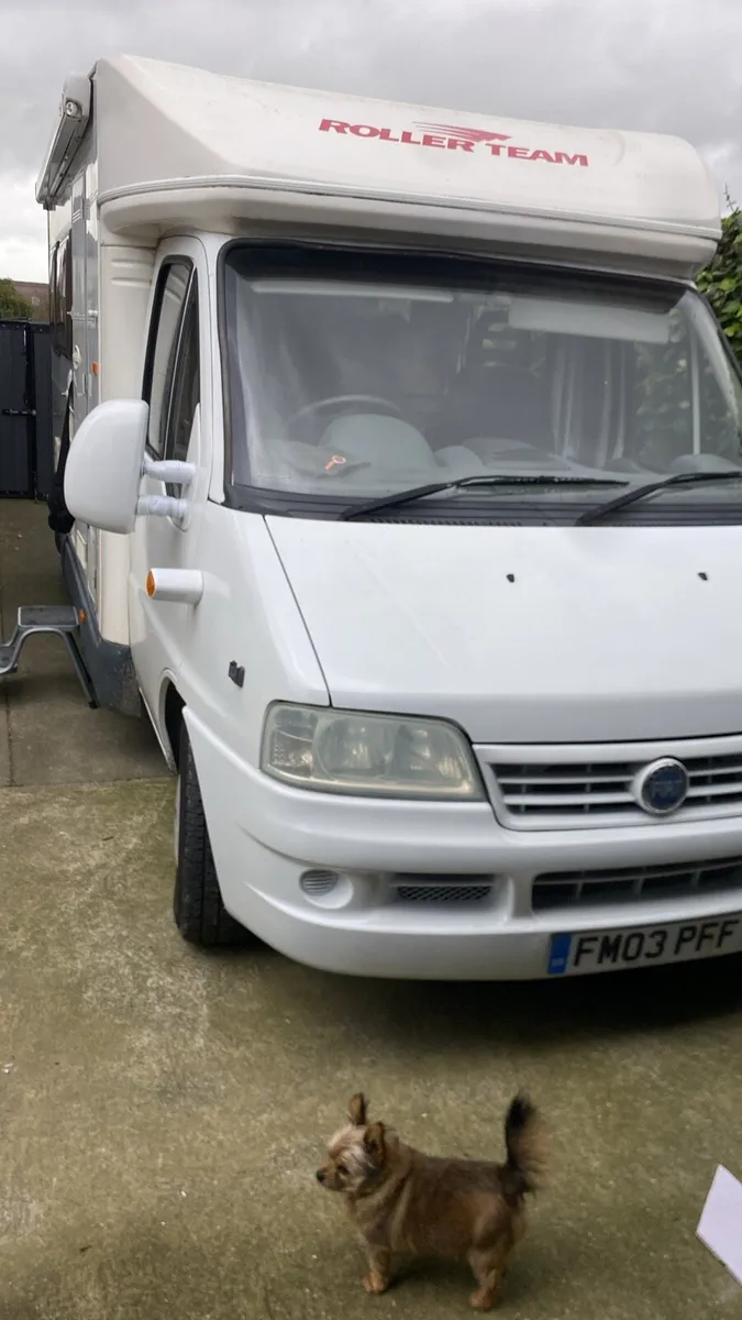 Camper Van - Image 4