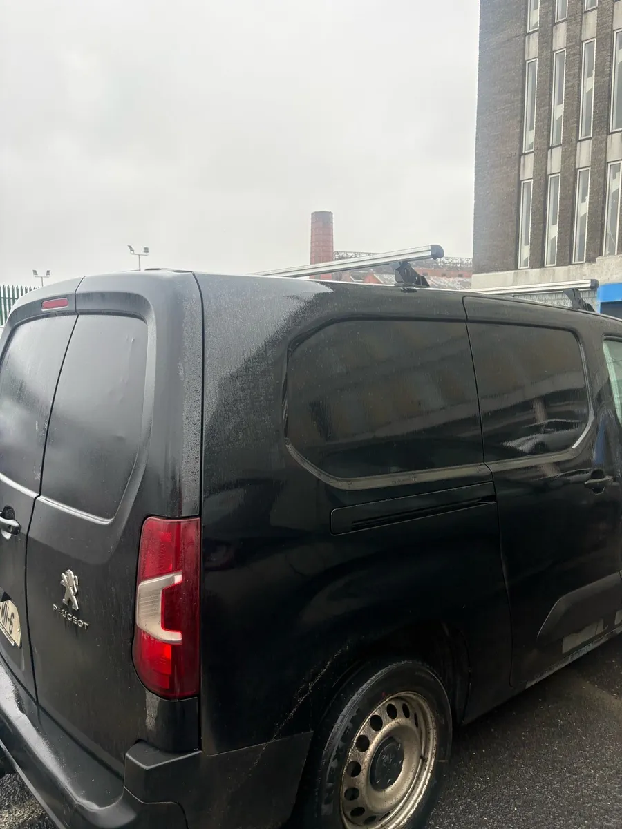 Peugeot partner 201 - Image 4