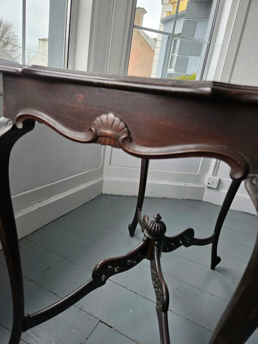 Antique table - Image 3