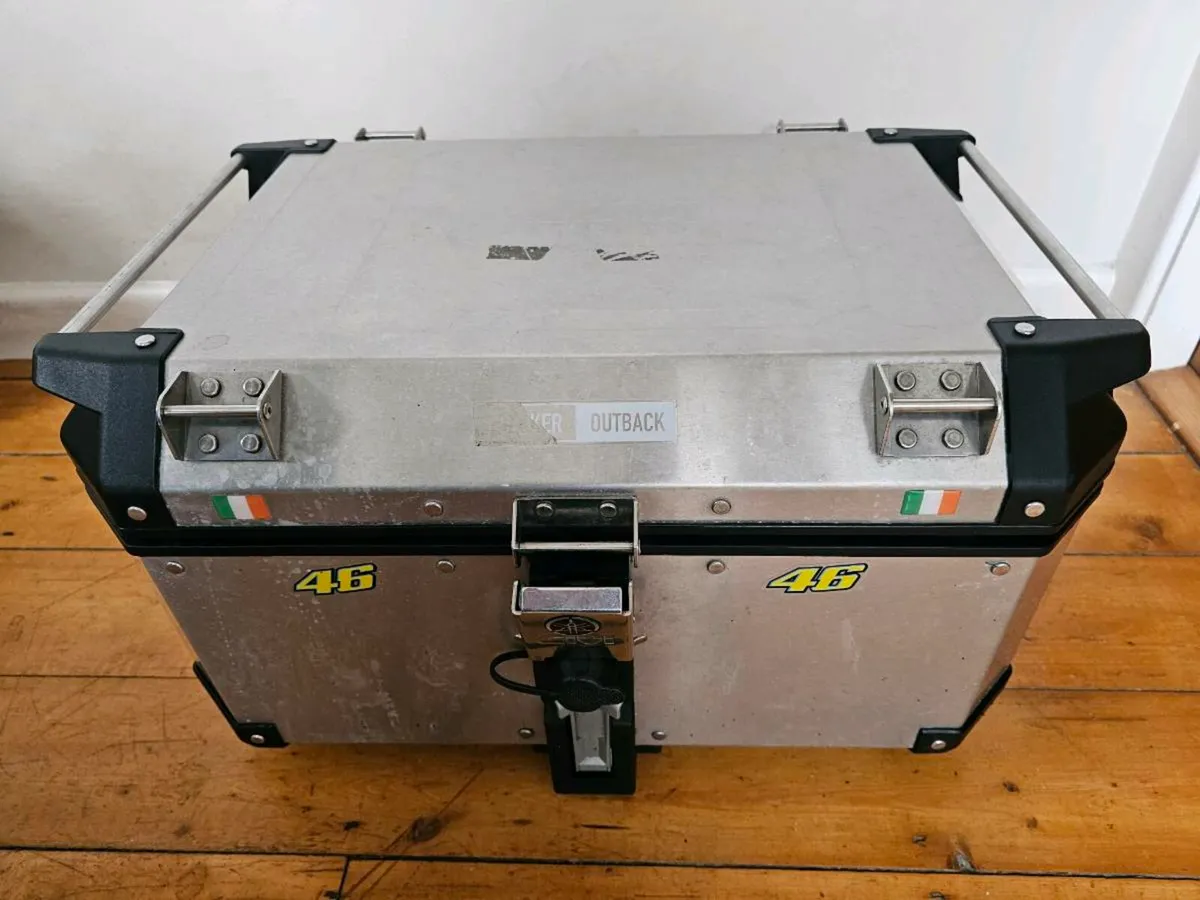 Givi Trekker aluminum Pannier set - Image 2