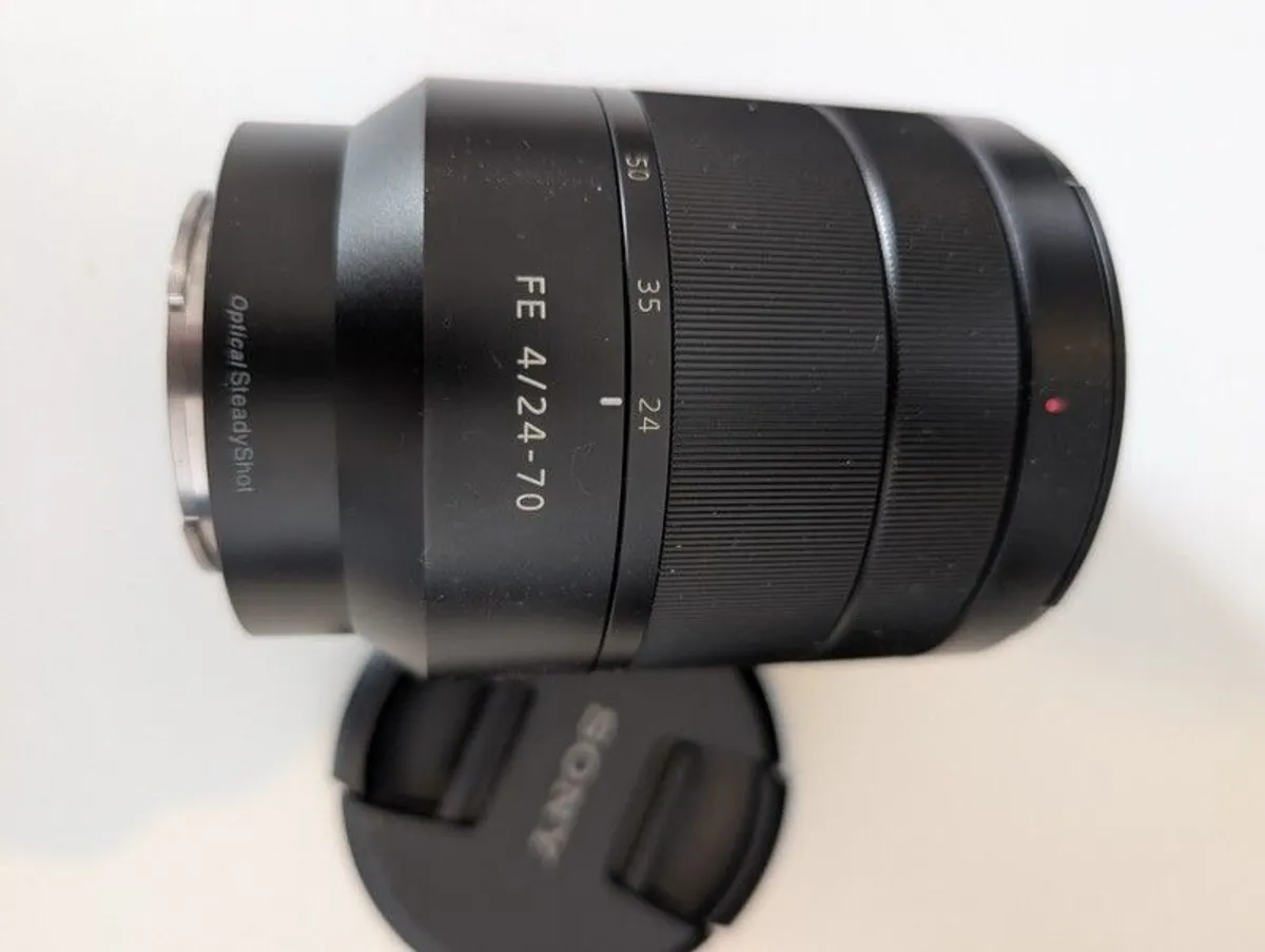Sony Zoom Lens for A7 Cameras - Image 2