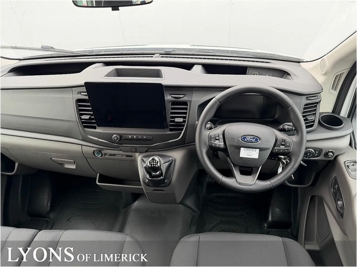 Ford Transit Minibus LEADER - Image 4