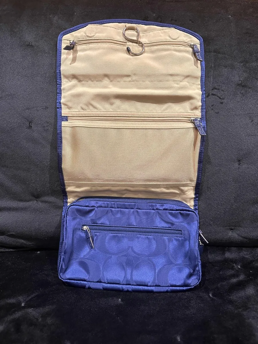 Coach toiletry / makeup bag - Image 3
