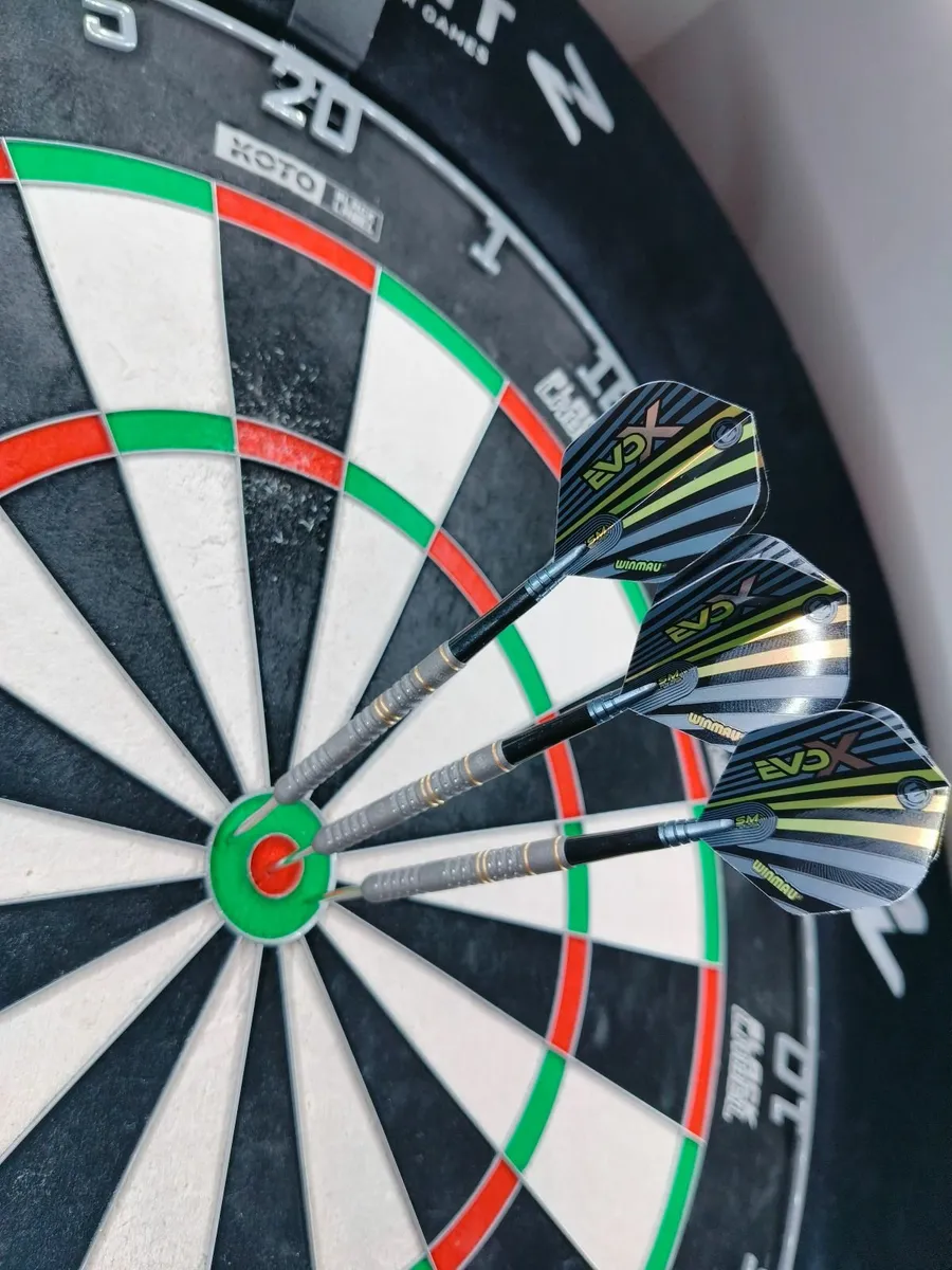 Darts, MVG EVO-X 24g steel tip darts brand new - Image 1