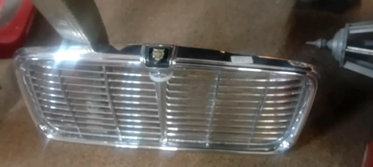 Vintage Chrome Jaguar Front Grill - Image 2