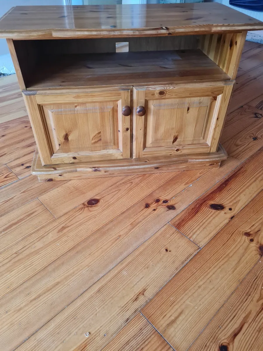 Solid oak tv unit - Image 3