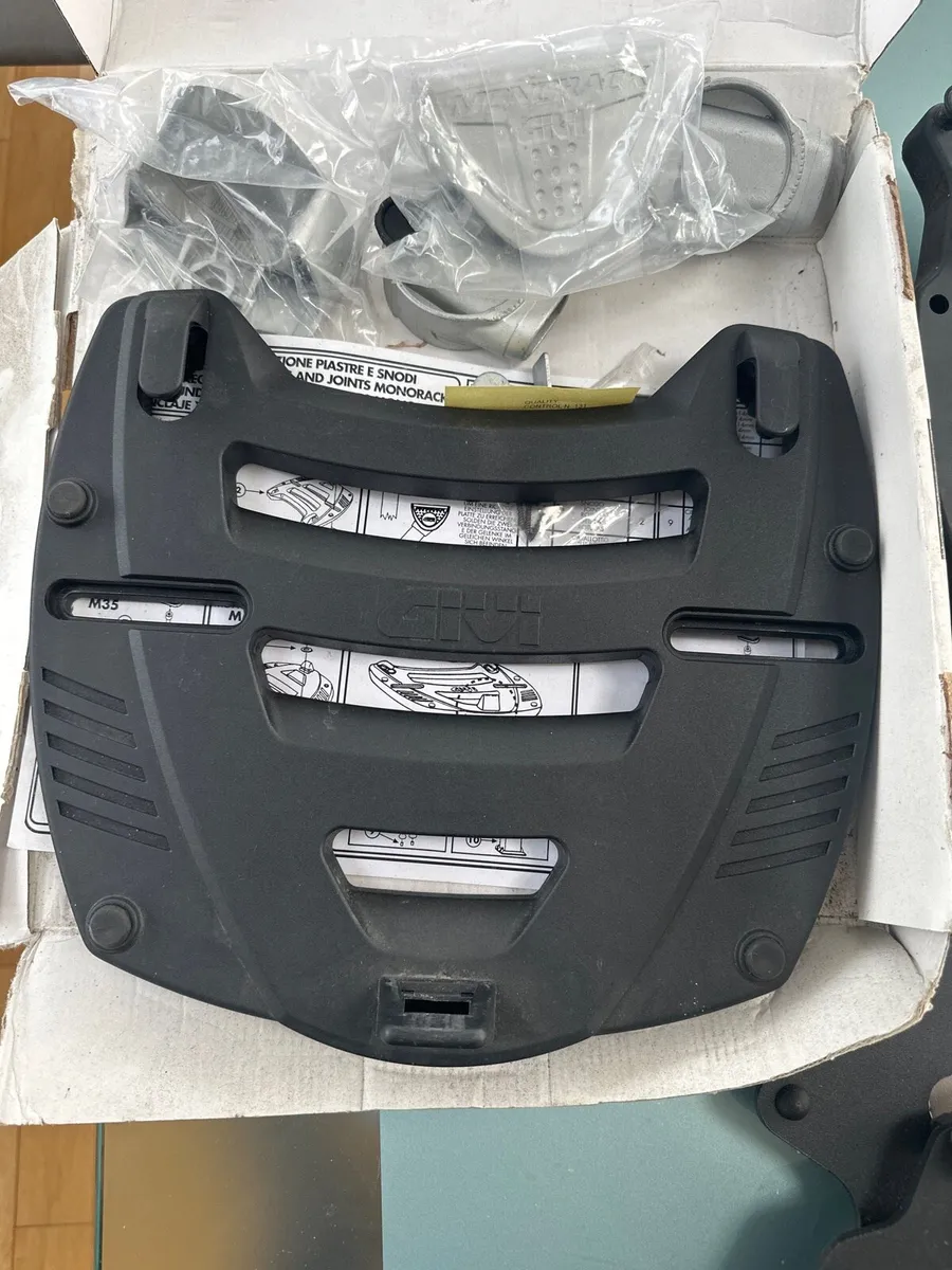 Givi Monokey Plates x 5. - Image 3