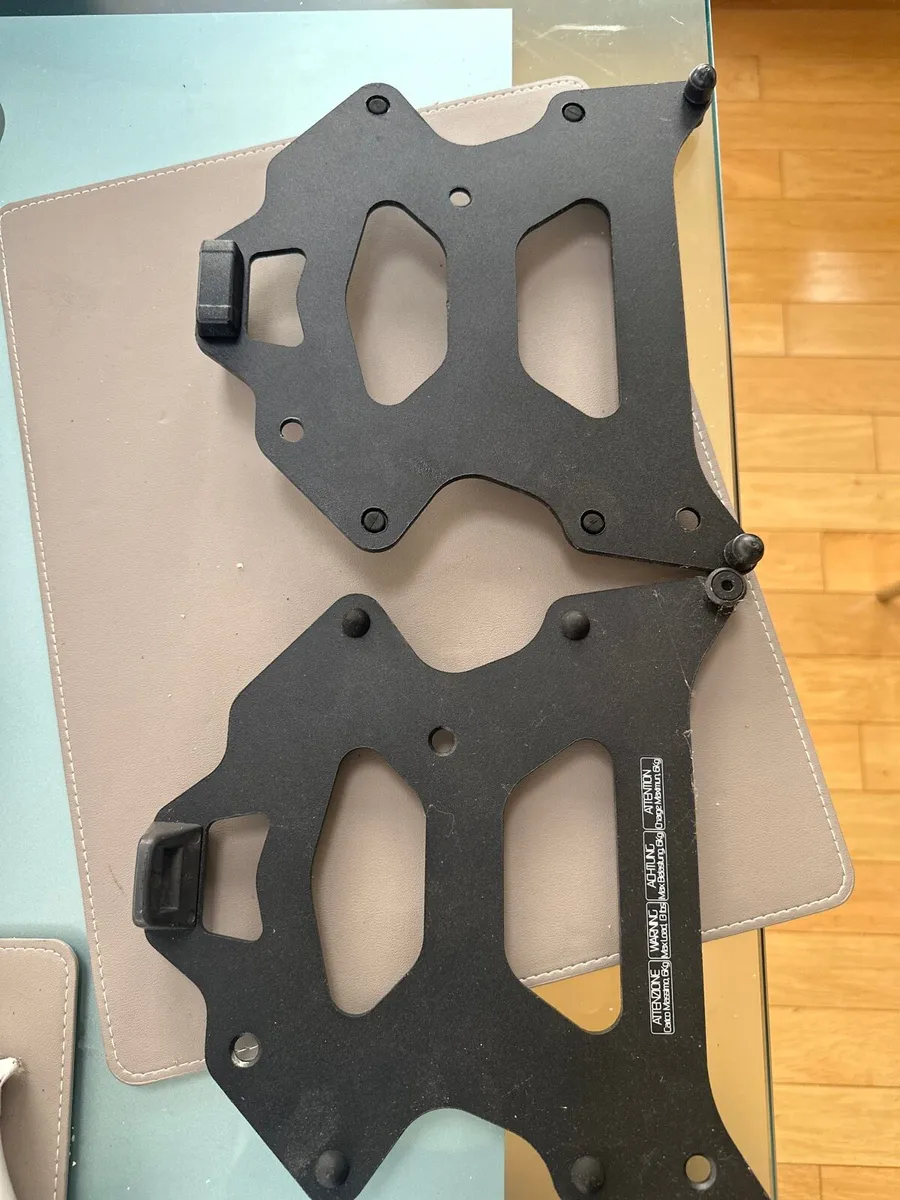 Givi Monokey Plates x 5. - Image 4