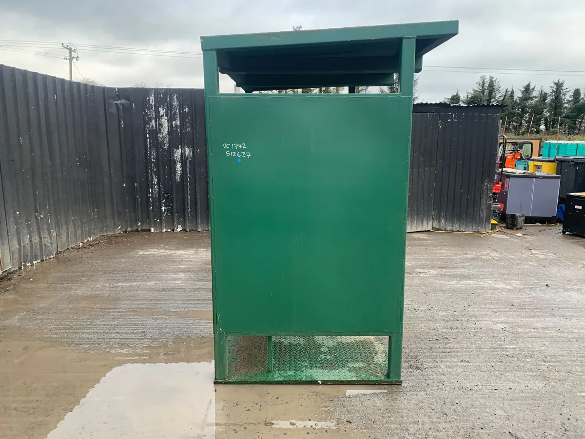 8ft x 4ft Smoking Shelter – Outdoor Shelter - Image 4