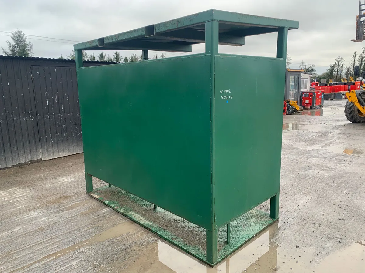 8ft x 4ft Smoking Shelter – Outdoor Shelter - Image 3