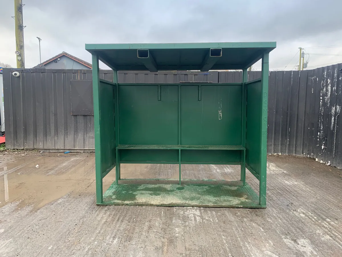 8ft x 4ft Smoking Shelter – Outdoor Shelter - Image 2