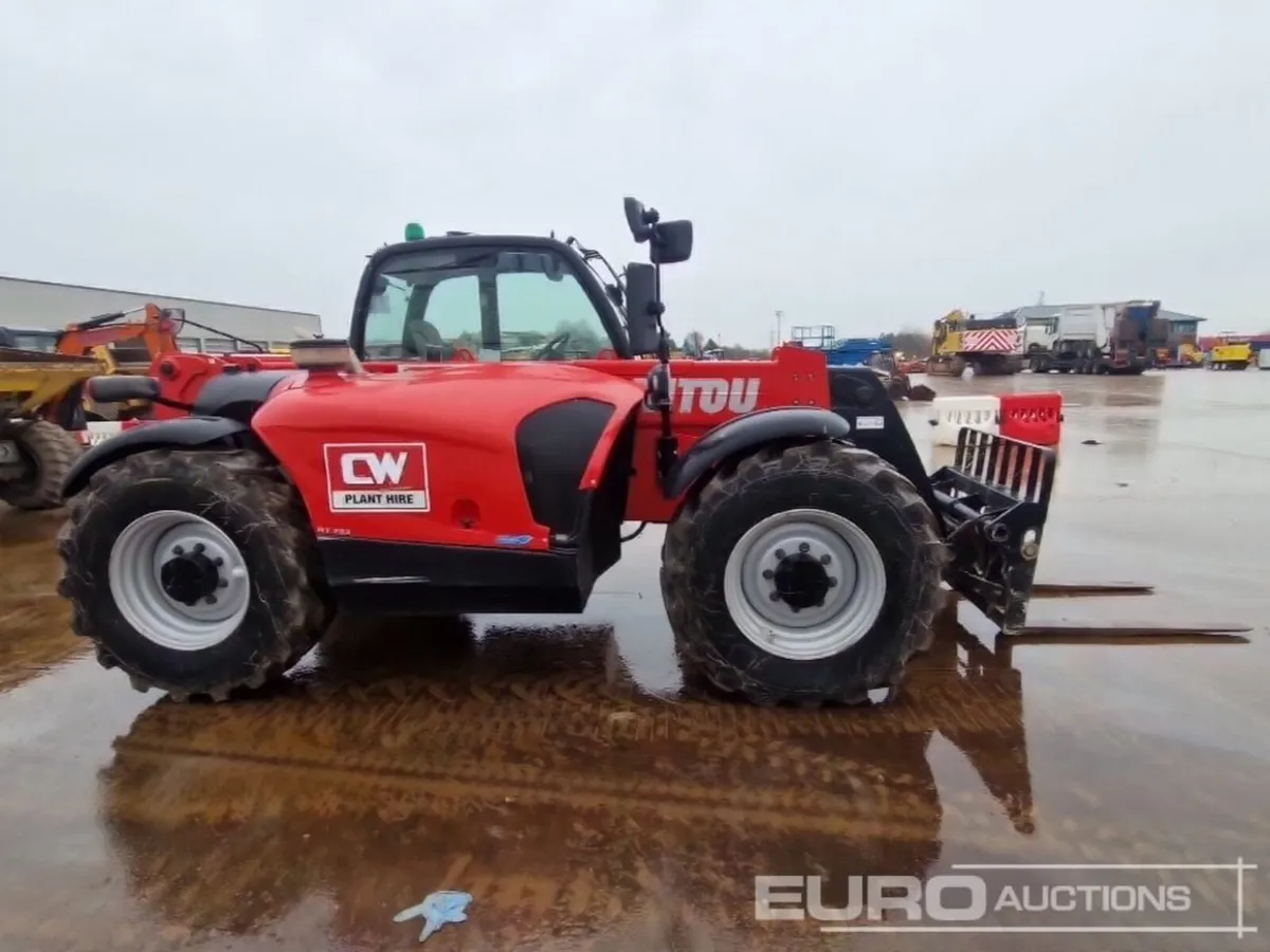 2022 Manitou MT733 - Image 4