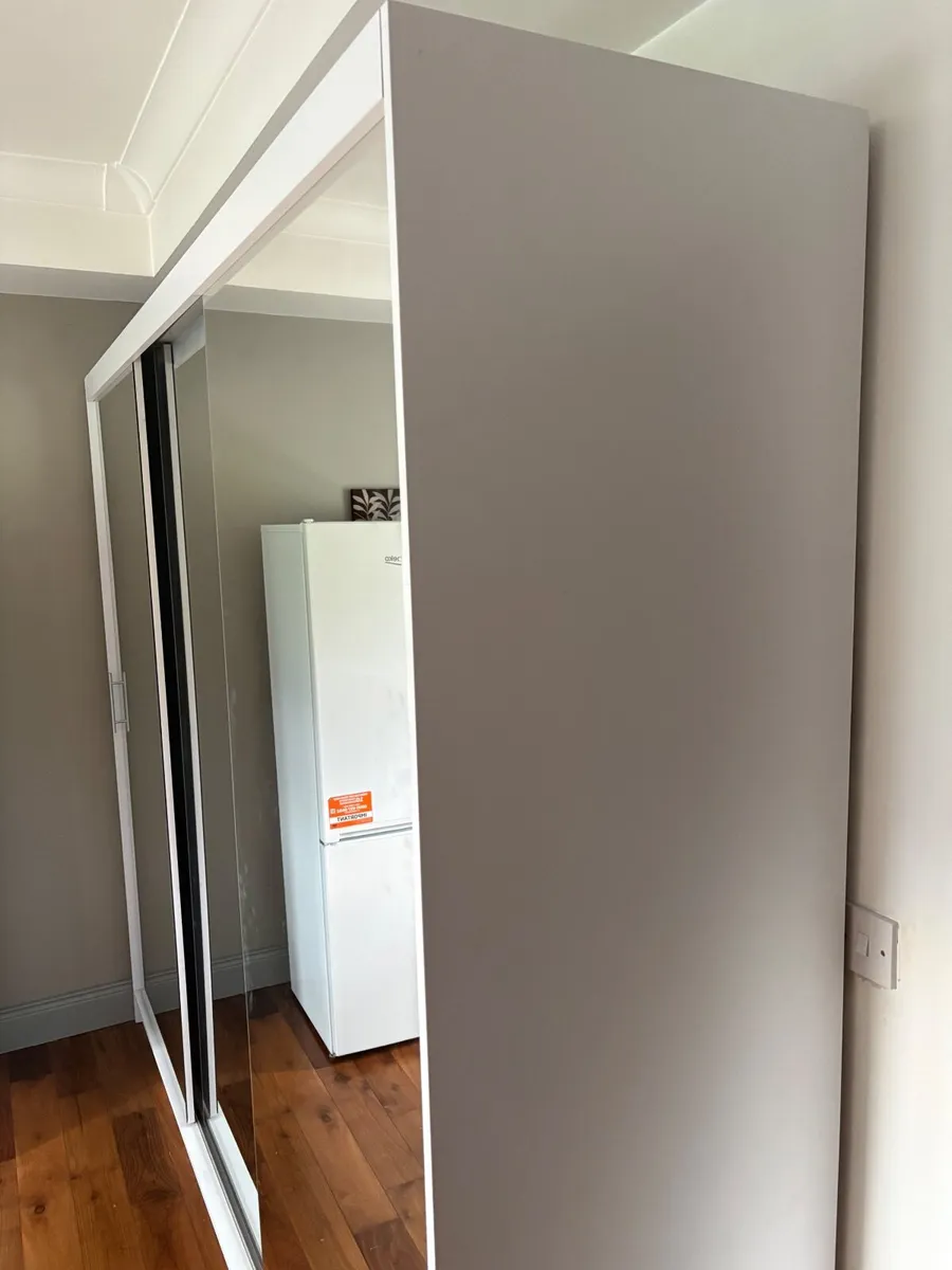 Sliding Wardrobe - Image 3