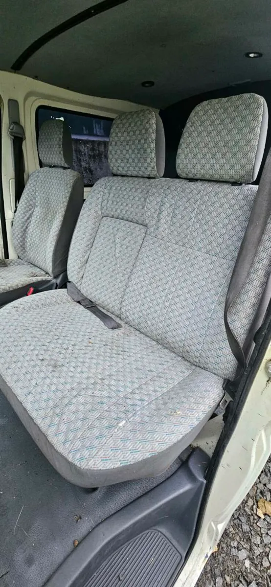 ●HIACE PARTS● - Image 1