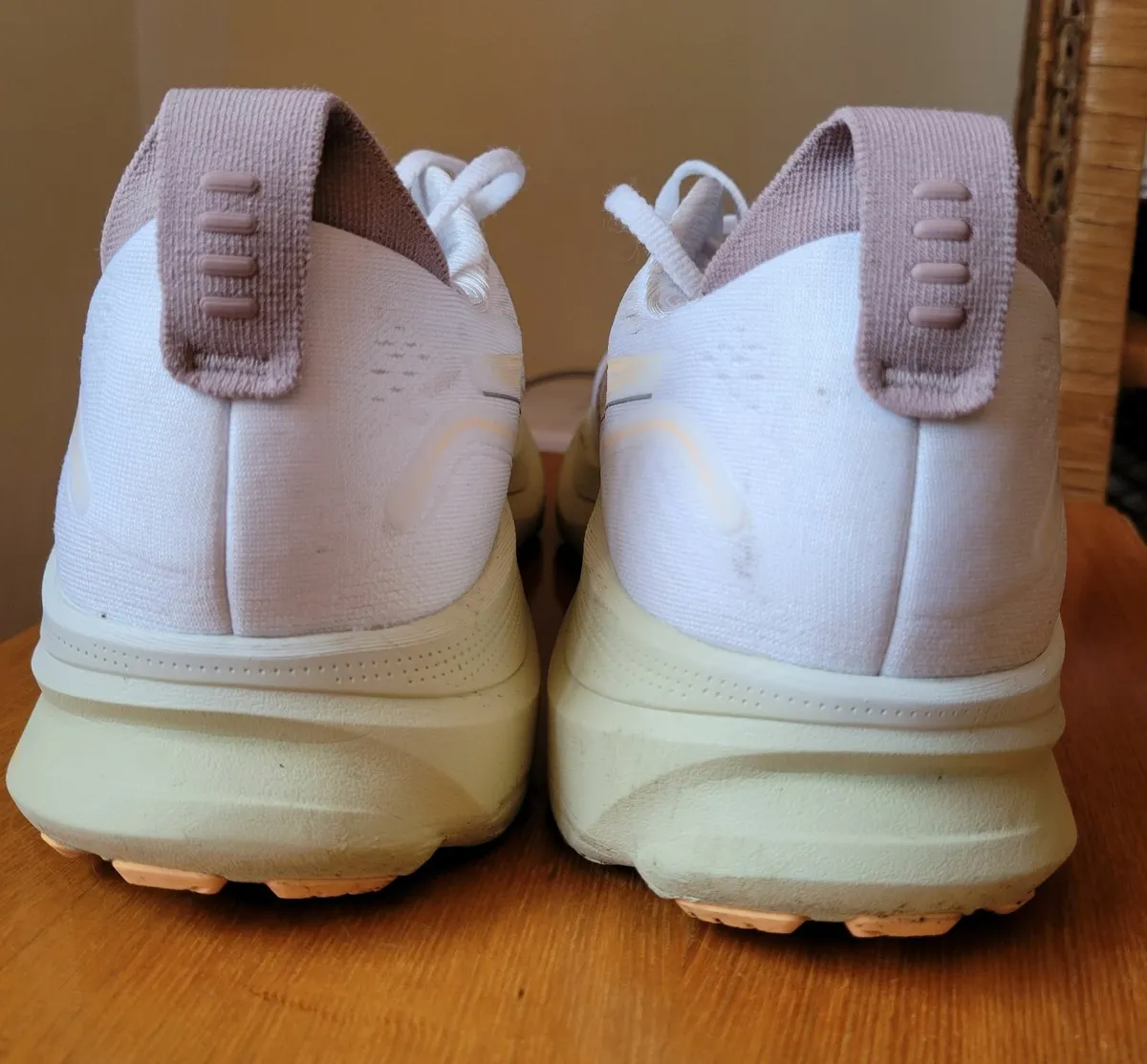 Asics Kayano 32 - Image 3